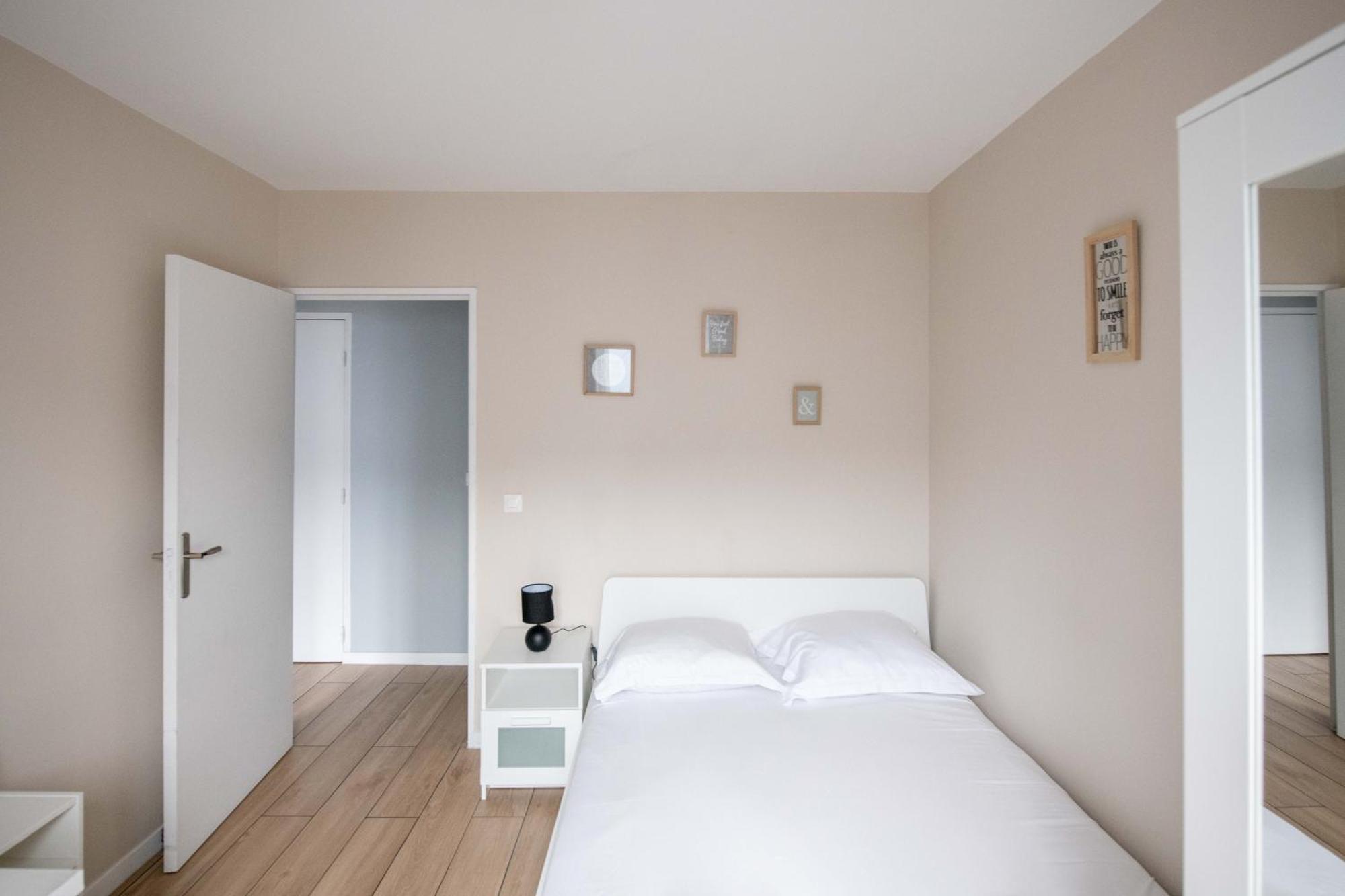 Апартаменты Elise De Roche Equipe Balcon Parking Rer B Ле-Бурже Экстерьер фото
